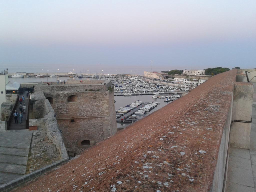 Mediterraneo Camere Otranto Buitenkant foto